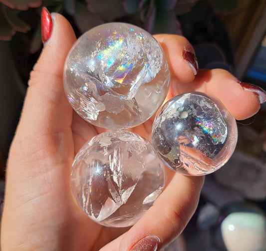 Clear quartz mini sphere - Brazilian Extra grade